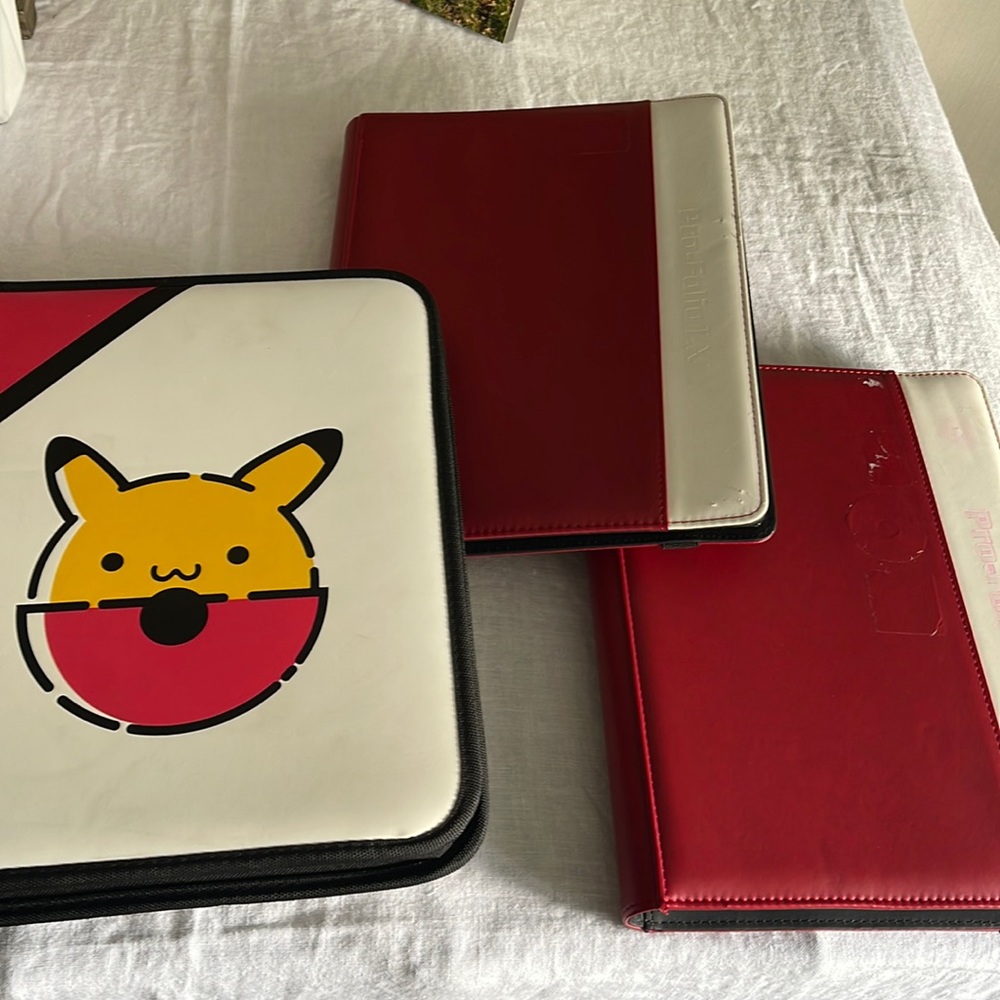1,000+ Pokémon Card Collection